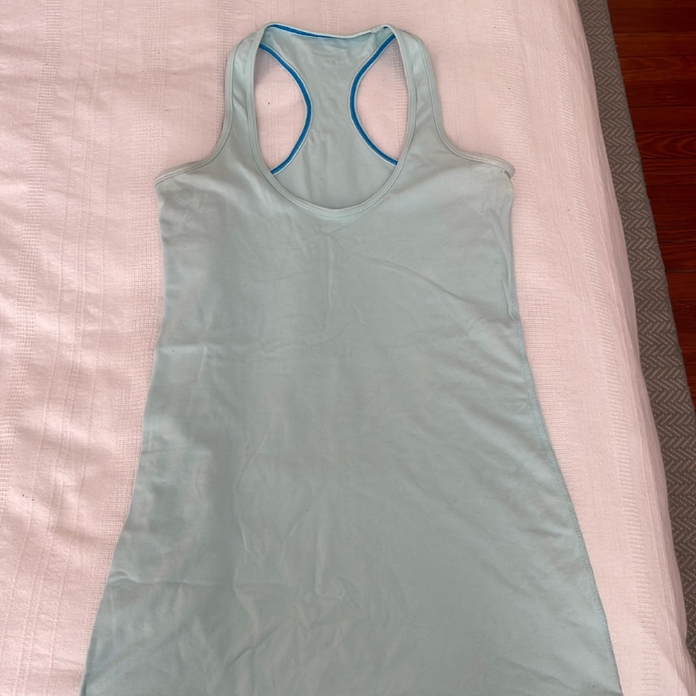 lululemon racerback tank in aqua size 4
